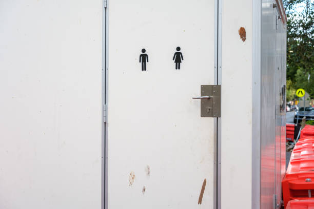 Best Portable bathroom rental  in Cleveland, OH